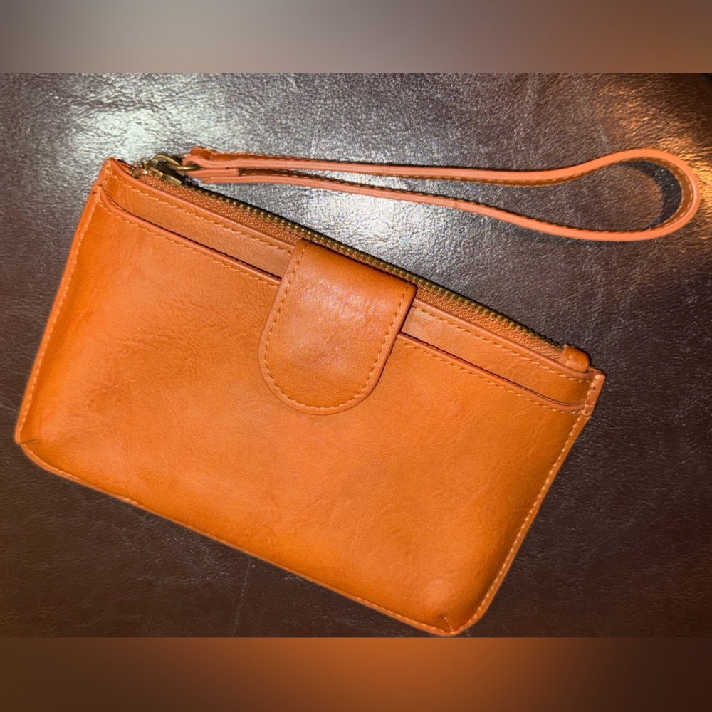 Universal Thread Tan Leather Wallet Wristlet